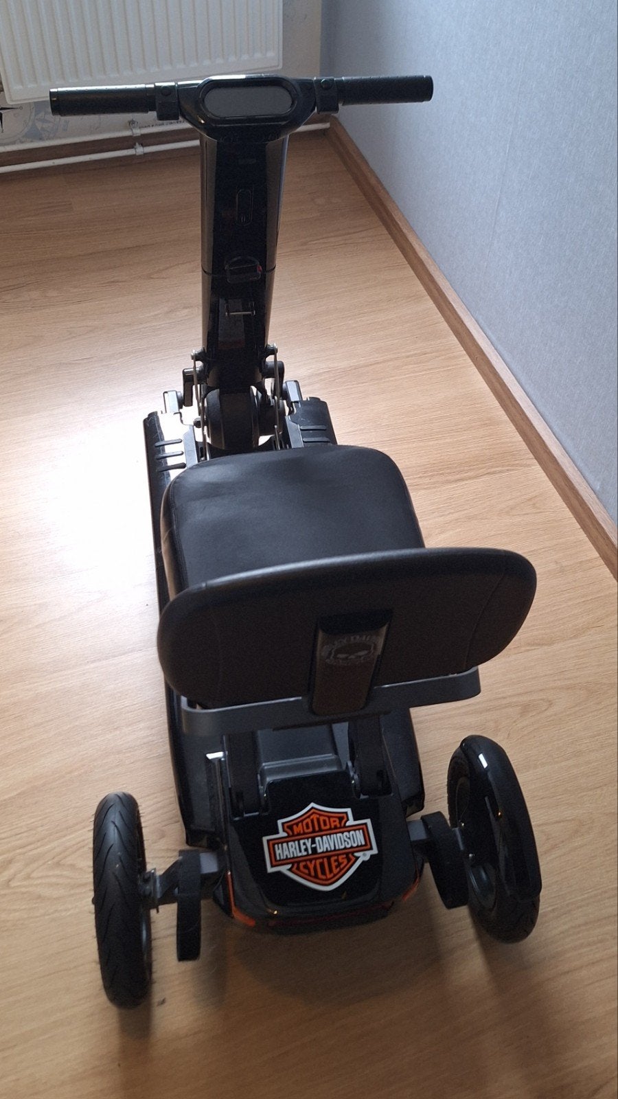opvouwbare scootmobiel., 10 km/u of minder, 16 t/m 25 km, Zo goed als nieuw, Ophalen