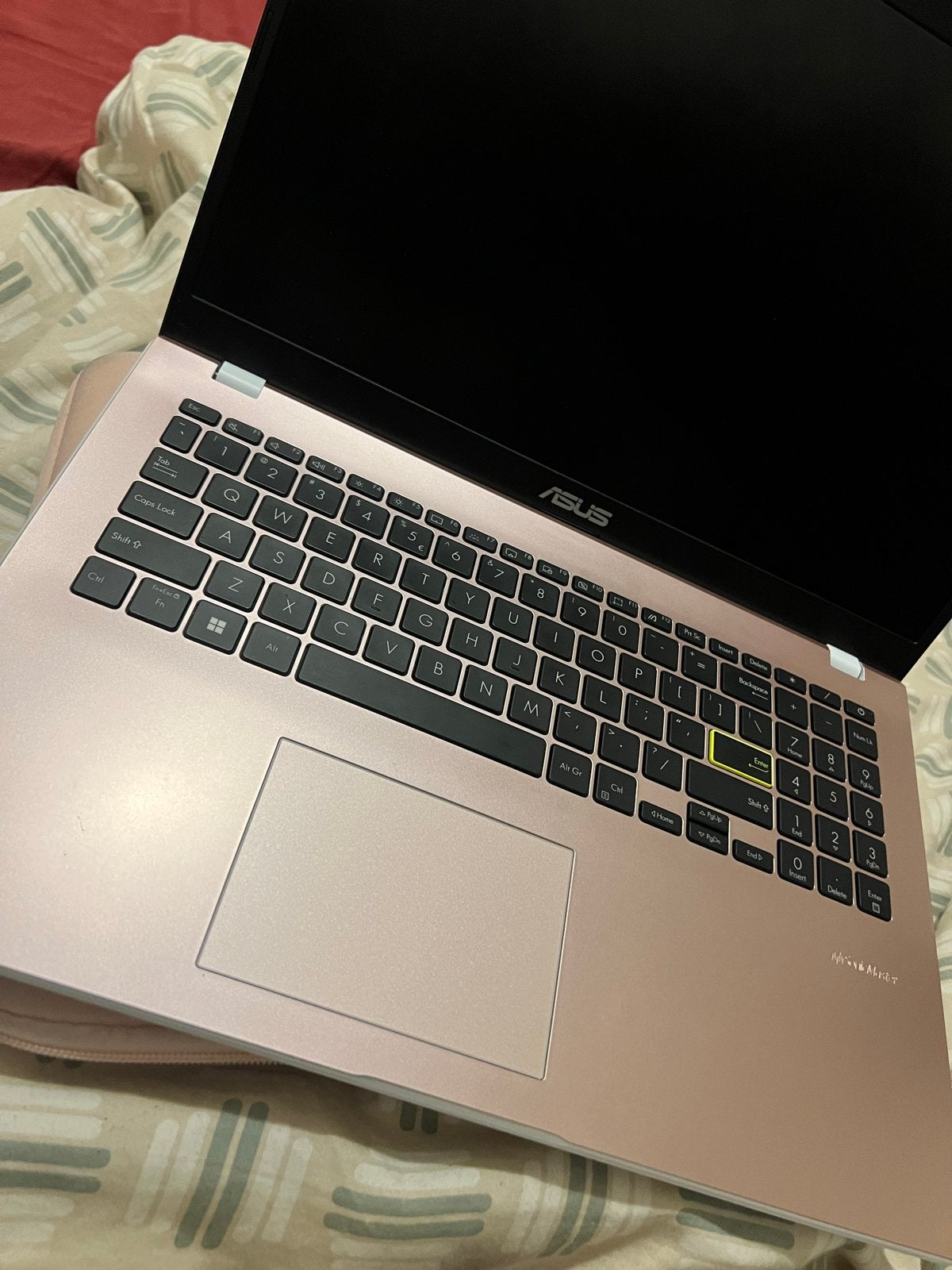 ASUS Laptop - Zo goed als nieuw - Roze, Computers en Software, 64 GB of meer, 2 tot 3 Ghz, Ophalen of Verzenden, Zo goed als nieuw