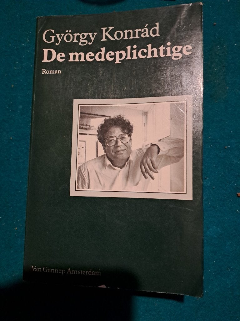 Konrad De medeplichtige, Boeken, Ophalen of Verzenden, Gelezen