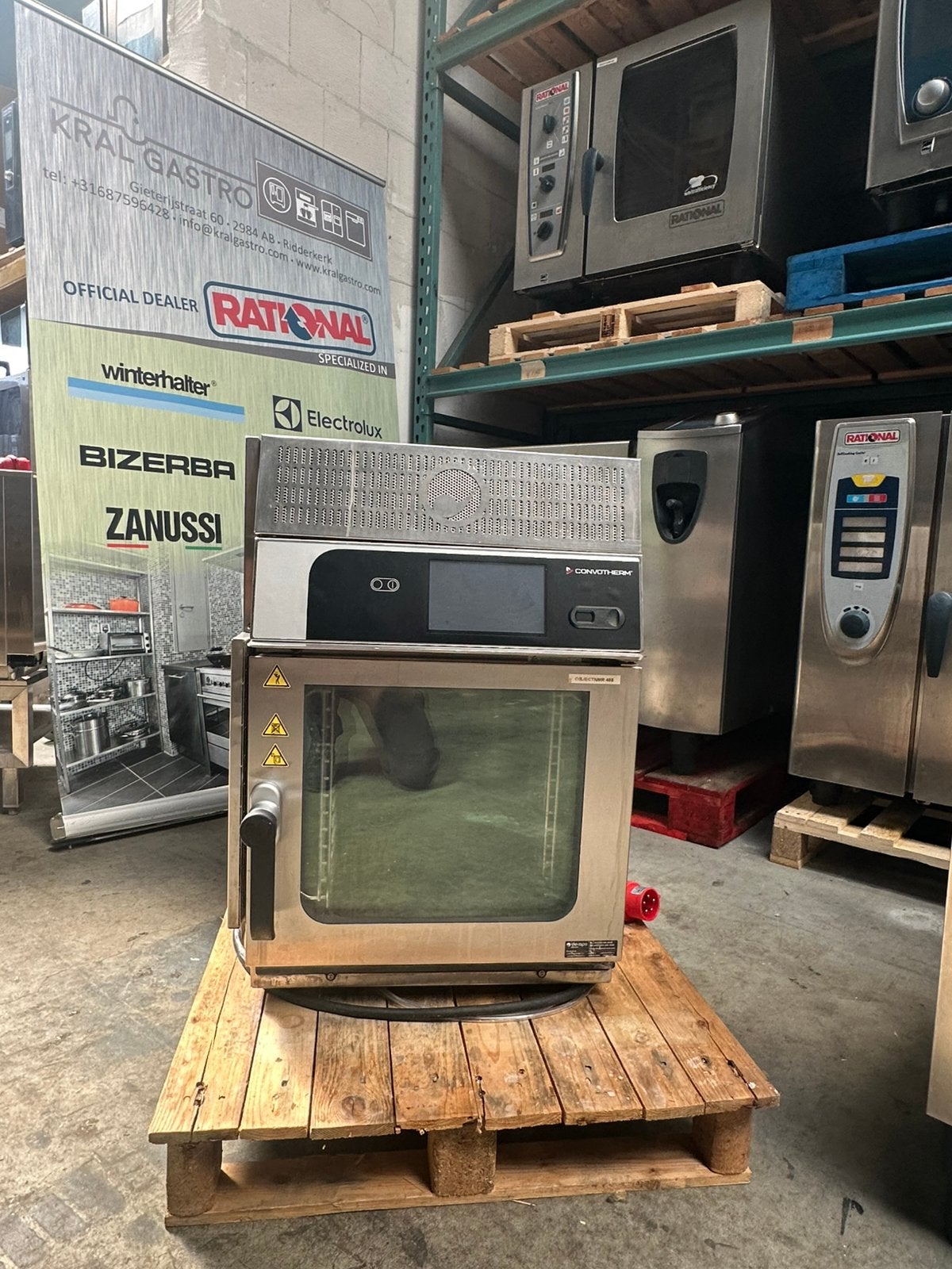 Convotherm Combi Steamer 6 x 1/1GN met afzuigkap, Ophalen