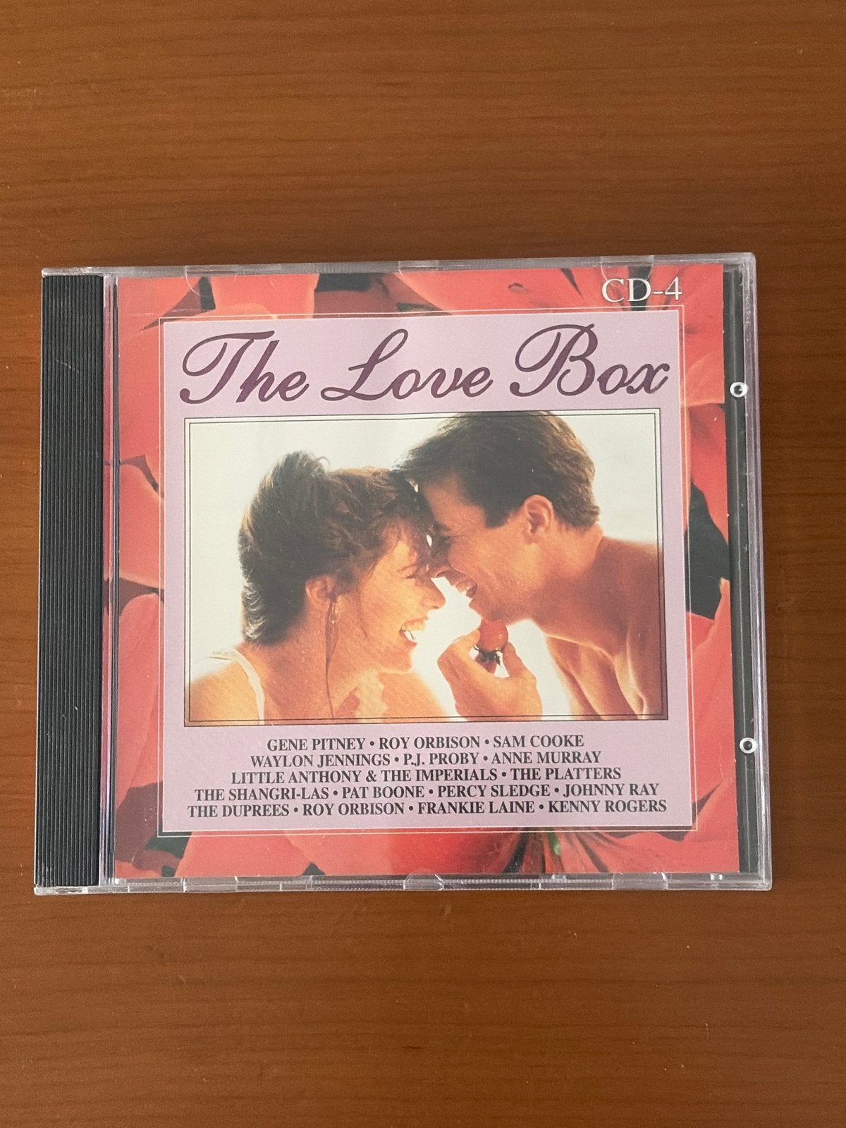 The Love Box CD - Diverse Artiesten Pop/Rock, Gebruikt, Verzamelalbum, Inclusief doosje, Verzenden