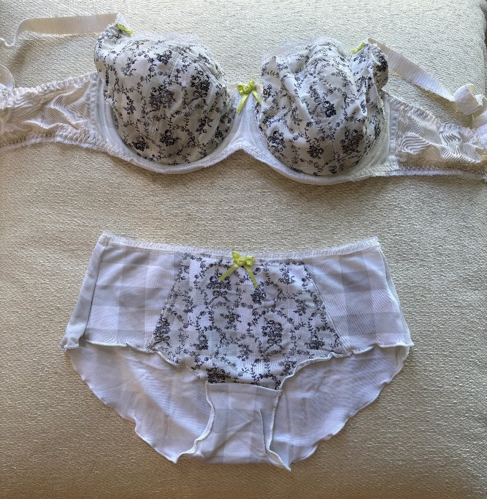 Set Freya – BH 75F + slip 40, Freya, Ophalen of Verzenden, Wit, Setje