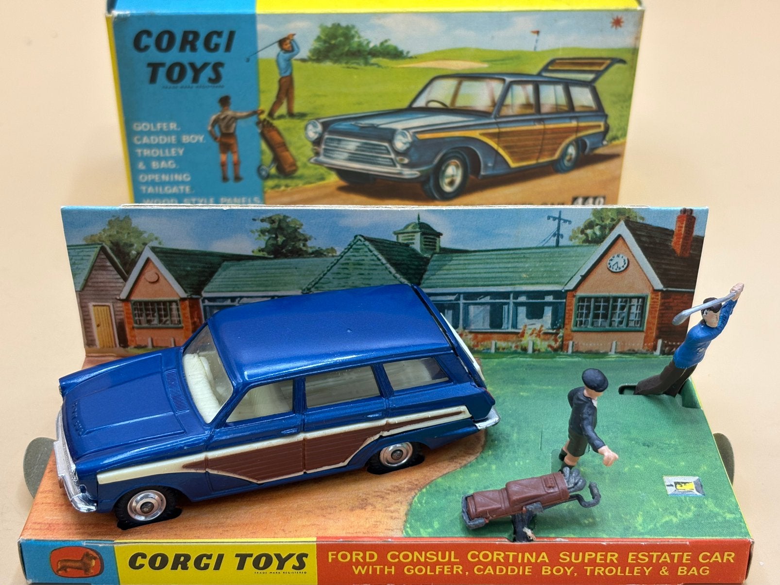 Ford Consul Cortina Super Estate set 1/43 Corgi Toys origin, Verzenden, Gebruikt, Auto, Corgi