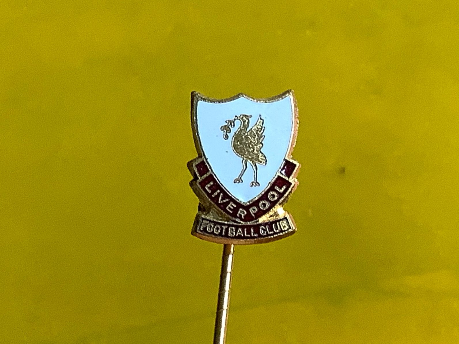 Speldje Liverpool FC voetbal voetbalclub, Ophalen of Verzenden, Gebruikt, Sport, Speldje of Pin