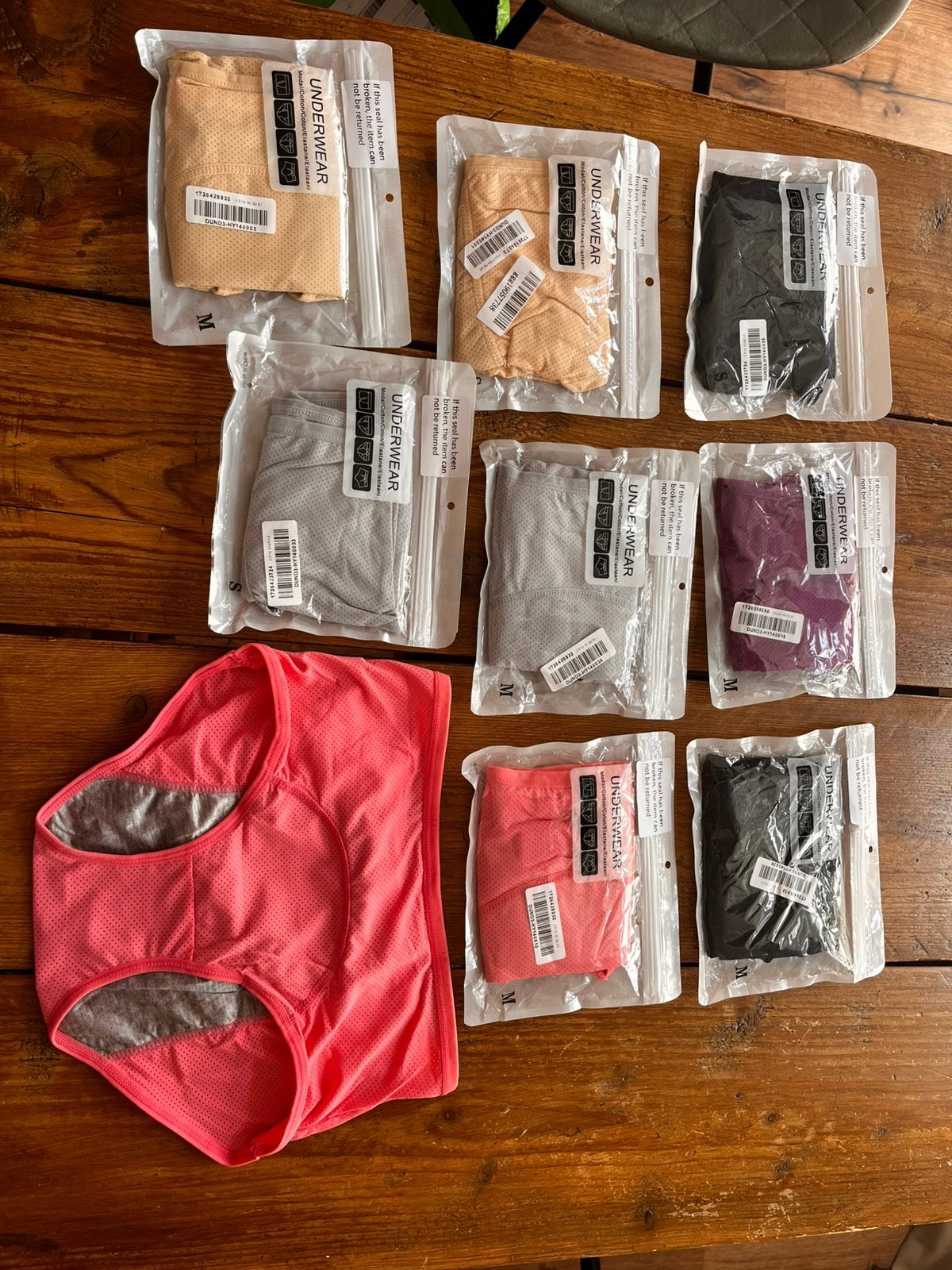 7 ongeopende incontinentie onderbroeken NIEUW, Kleding | Dames, Ondergoed en Lingerie, Ophalen of Verzenden, Meerkleurig, Slip
