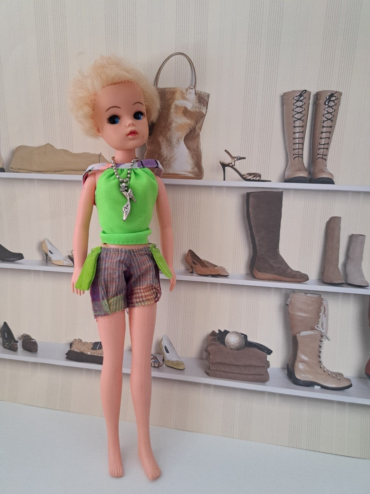 outfits voor barbie sindy fleur 2 euro p foto, Ophalen of Verzenden, Gebruikt, Kleertjes