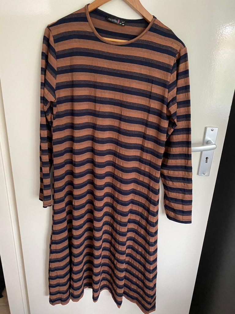 Bruin jurk maat 38, Kleding | Dames, Jurken, Ophalen of Verzenden, Zo goed als nieuw, Maat 38/40 (M), Bruin