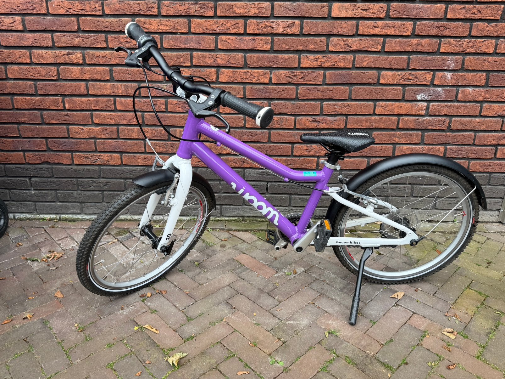 Woom Go 4 paars (20 inch), Fietsen en Brommers, Fietsen | Kinderfietsjes, Ophalen, Gebruikt, 20 inch of meer, Woom