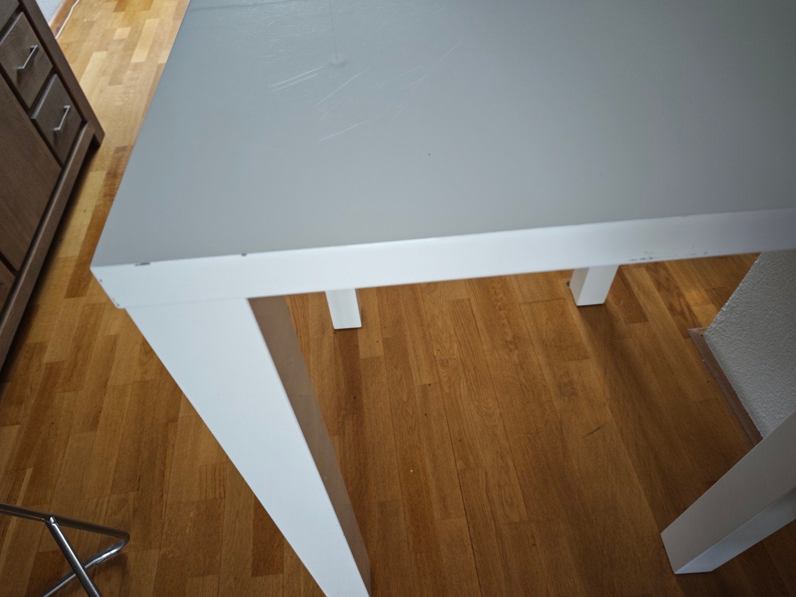 Wit hoogglans bartafel te koop., Ophalen, Gebruikt, 100 tot 150 cm, Vierkant