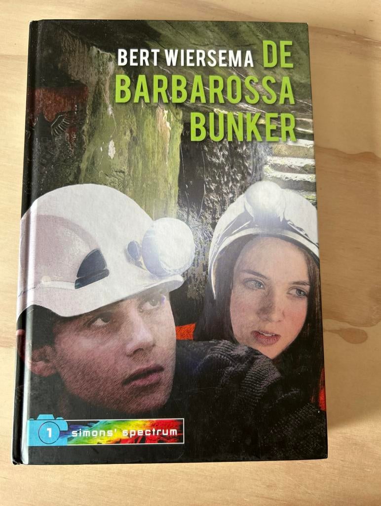 De Barbarossa Bunker - Bert Wiersema, Ophalen of Verzenden, Zo goed als nieuw, Fictie algemeen