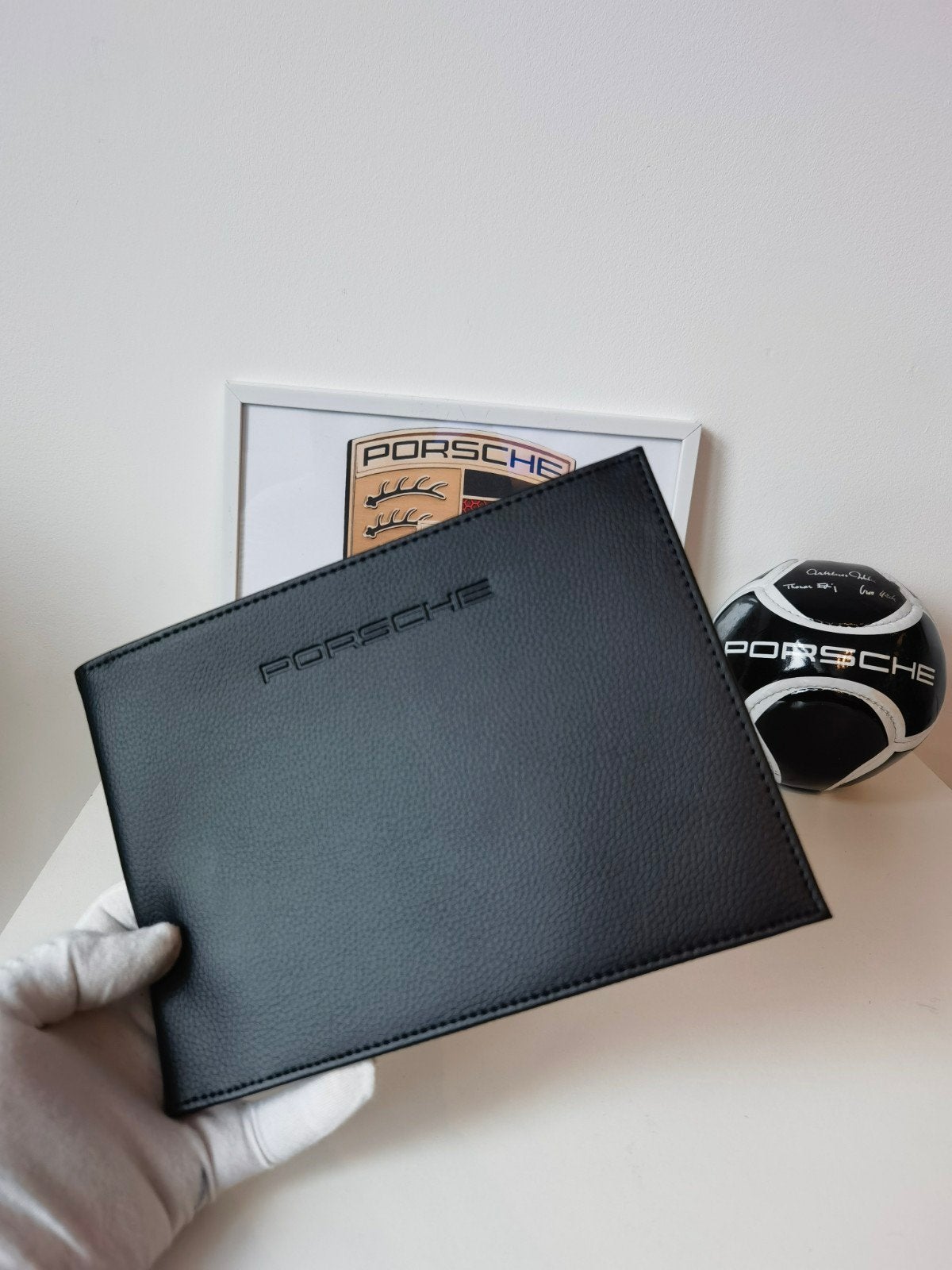 Nieuw porsche documenten houder voor auto papieren 

Van e, Ophalen of Verzenden, Nieuw, Zwart, Leer