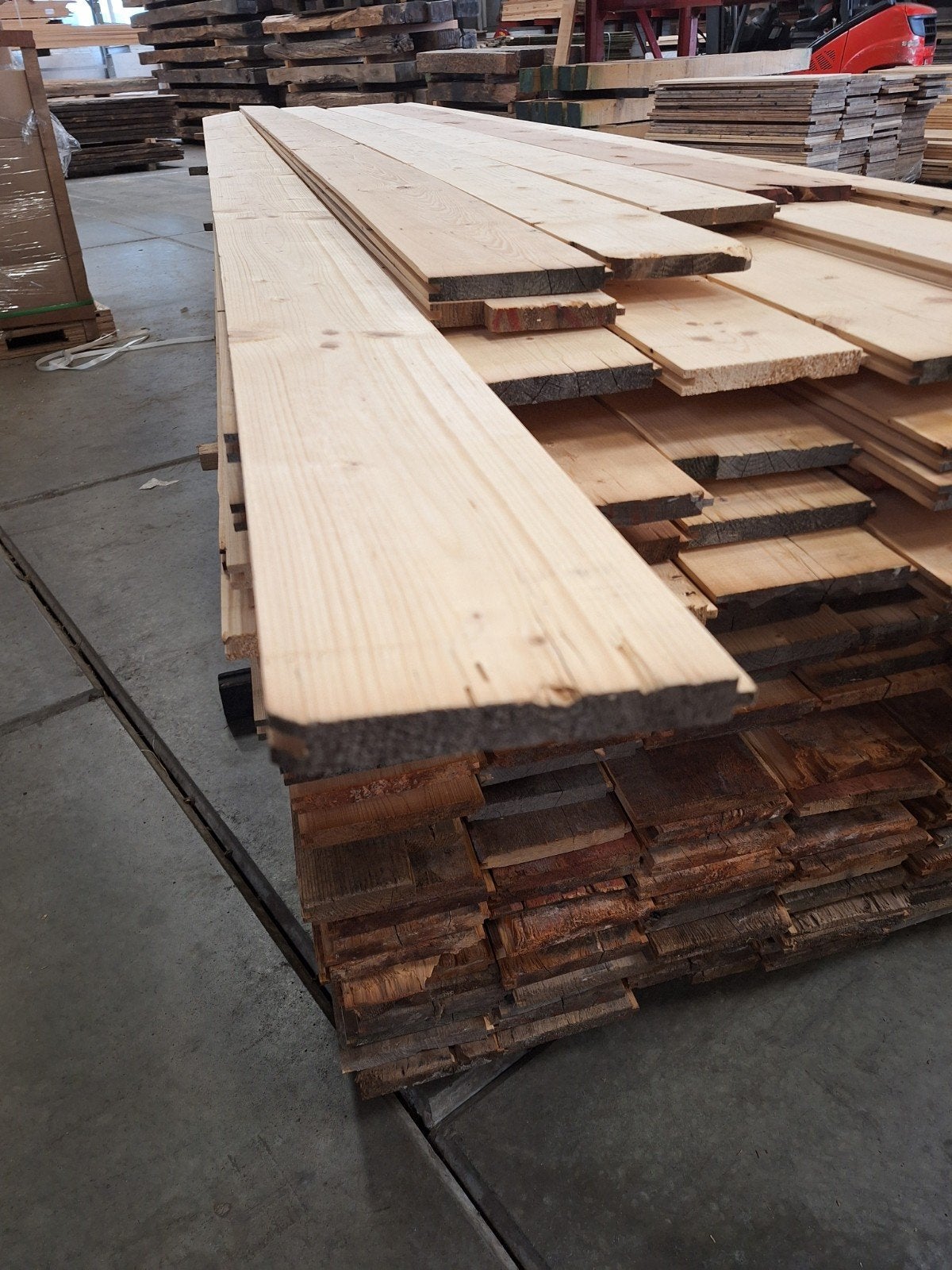 sloophout brede  grenen  planken  Herzaagd  mes en groef, Nieuw, Velsenstraat  2, 10 m² of meer, 10 tot 30 cm