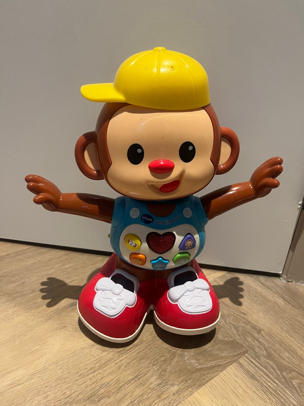 VTech Swing & Swirl Aapje - Interactief Speelgoed, Ophalen of Verzenden, Zo goed als nieuw, 6 maanden tot 2 jaar