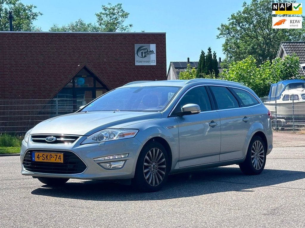 Ford Mondeo Wagon 1.6 EcoBoost Platinum Navigatie*Distributi, Auto's, Ford, Voorwielaandrijving, Gebruikt, 4 cilinders, Mondeo