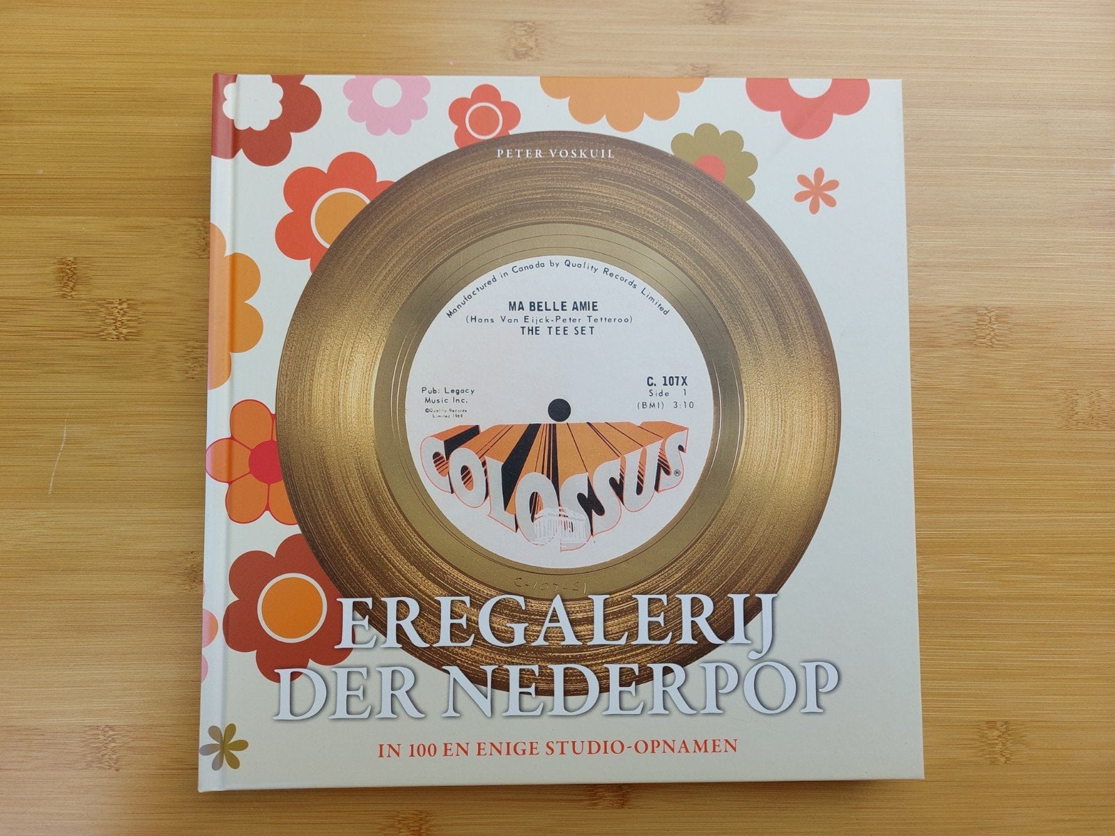 Peter Voskuil - Eregalerij der Nederpop, Boeken, Muziek, Peter Voskuil, Artiest, Ophalen of Verzenden, Zo goed als nieuw