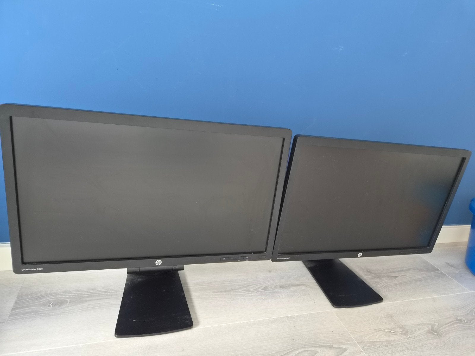2x HP EliteDisplay E231 23 inch Full HD monitor, Ophalen, Gebruikt, IPS, DisplayPort