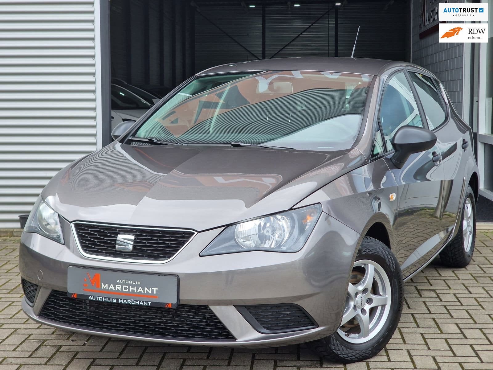 SEAT Ibiza 1.2|LM.VELGEN|AIRCO, Auto's, Voorwielaandrijving, Stof, Gebruikt, Zwart