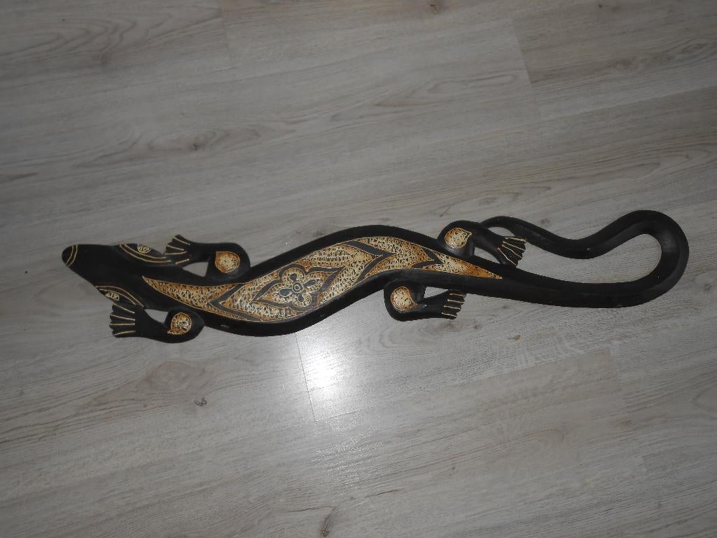 hout uitgesneden hagedis van ruim 120cm, Ophalen