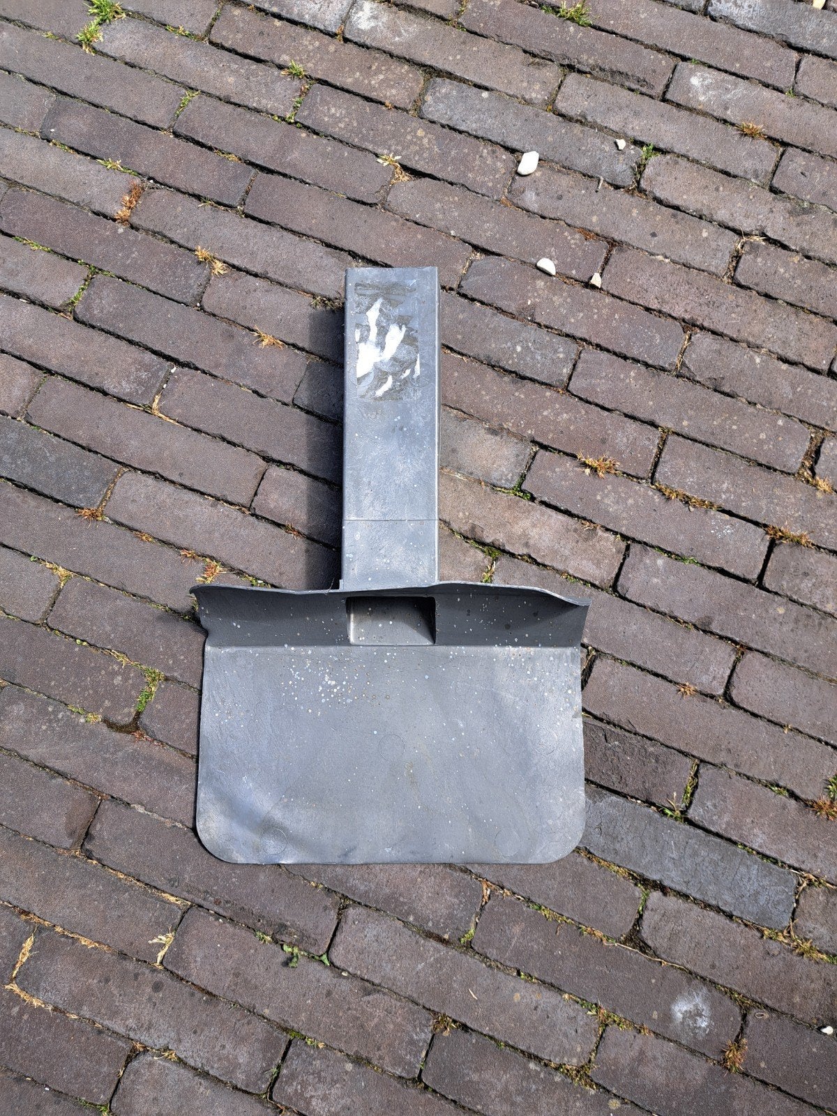 Loden kiezelbak afvoer 45 gr, Ophalen, Gebruikt