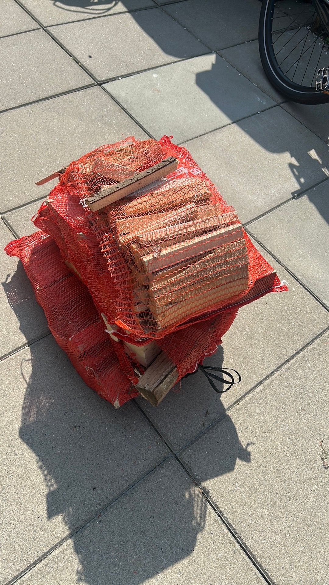 Stook Hout 2 x zak blok +aanmaakblokjes, Minder dan 3 m³, Ophalen