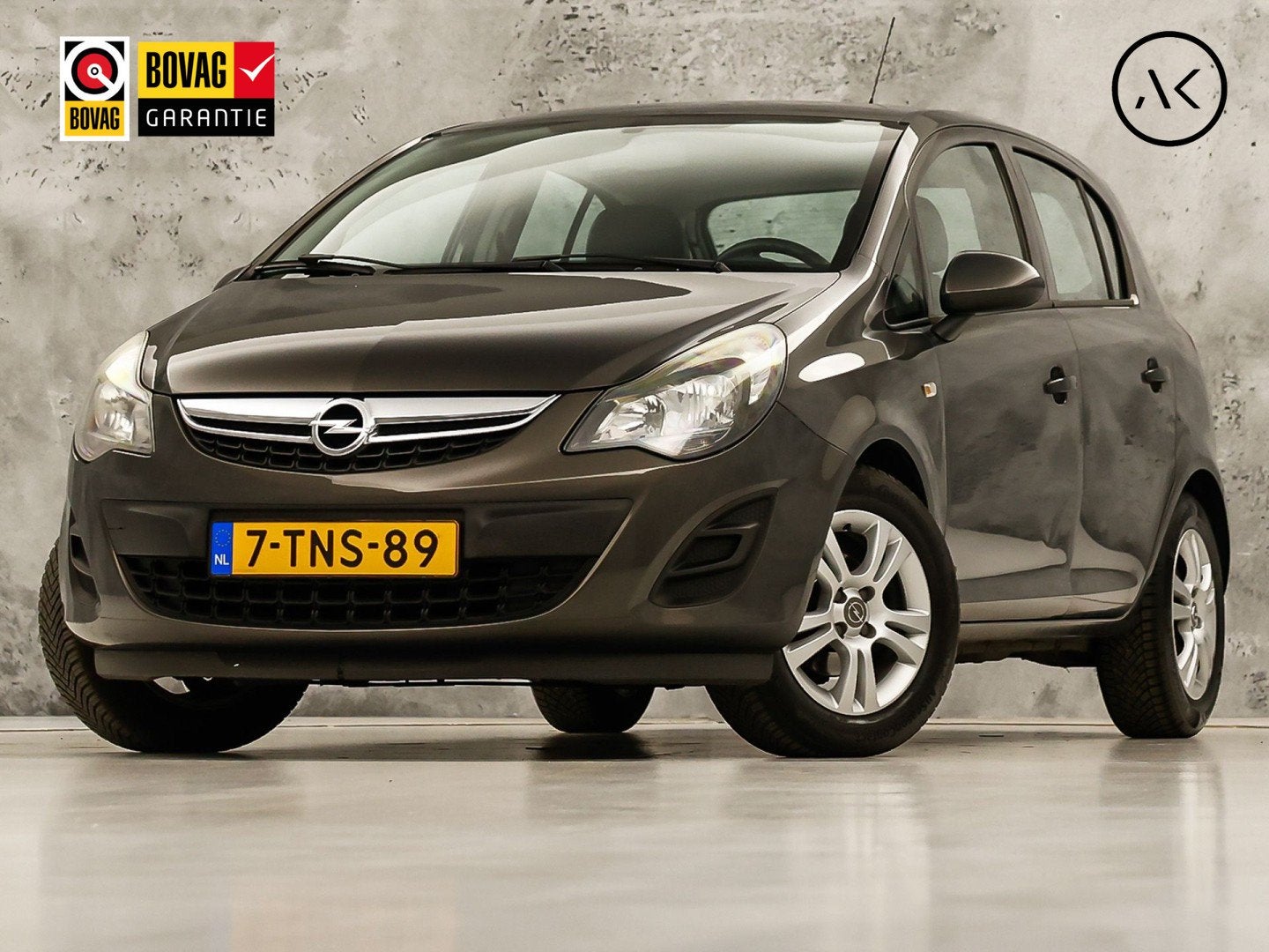 Opel Corsa 1.2-16V Sport (NAP, 5 DEURS, NAVIGATIE, LM VELGEN