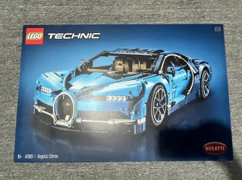 LEGO Technic Bugatti Chiron 42083 - Doos beschadigd, Kinderen en Baby's, Speelgoed | Duplo en Lego, Zo goed als nieuw, Lego, Complete set