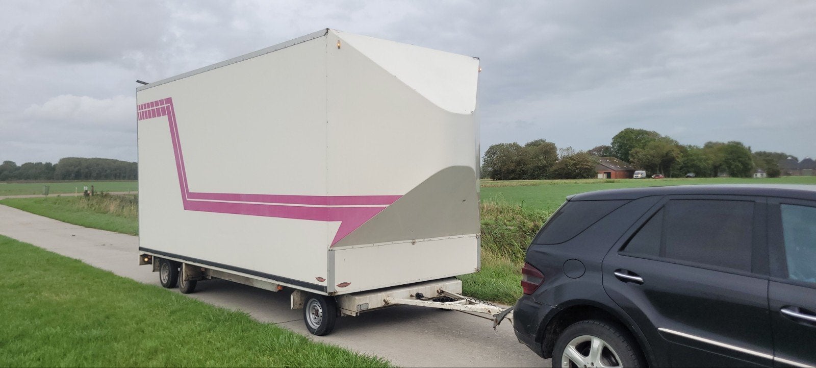 Grote gesloten schamel aanhanger Ideaal voor transport, Auto diversen, Ophalen of Verzenden