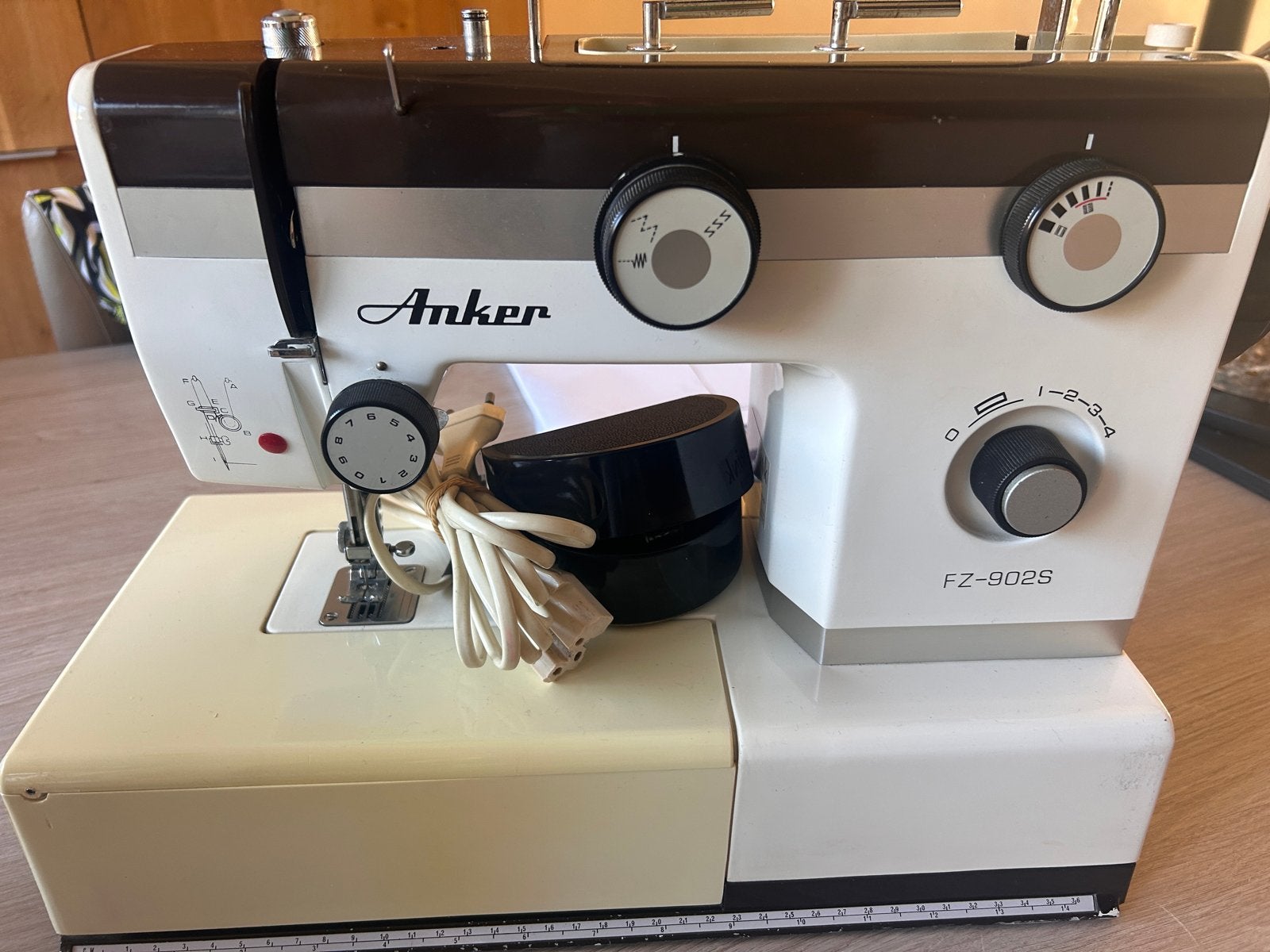 Anker FZ-902S Naaimachine - Defecte steekbreedte knop, Ophalen, Gebruikt, Naaimachine, Overige merken