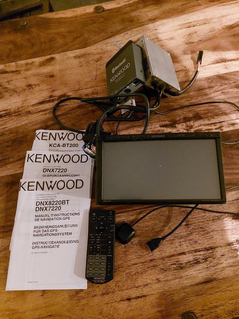 saab 93 kenwood radio / cd / GPS-navigatie, Ophalen, Nieuw