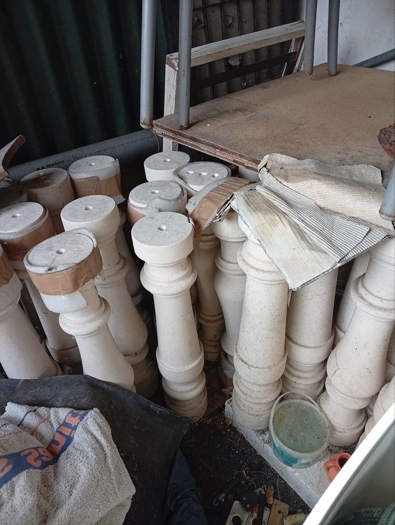 Partij natuursteen pilaren en platen - Mocca Crème, Huis en Inrichting, Woonaccessoires | Zuilen en Pilaren, Ophalen, Nieuw