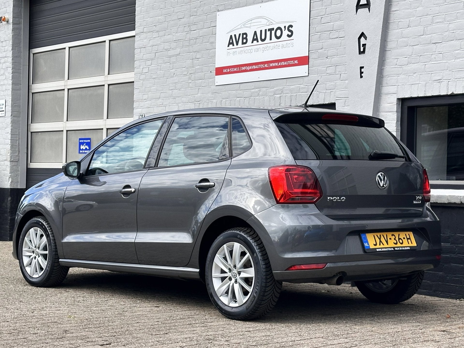 Volkswagen POLO 1.2 TSI BlueMotion Comfortline Clima Cruise, Auto's, Voorwielaandrijving, Dealer onderhouden, Stof, Gebruikt