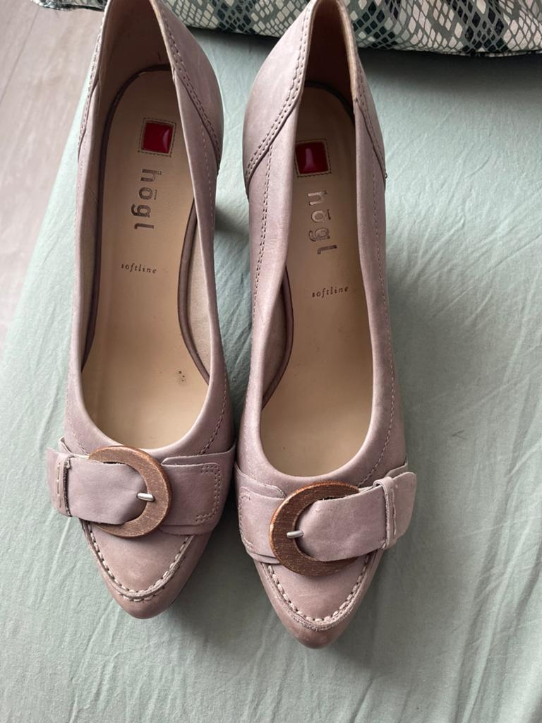 Leren Hōgl softline pump mt 6, Pumps, Beige, Nieuw, Ophalen of Verzenden