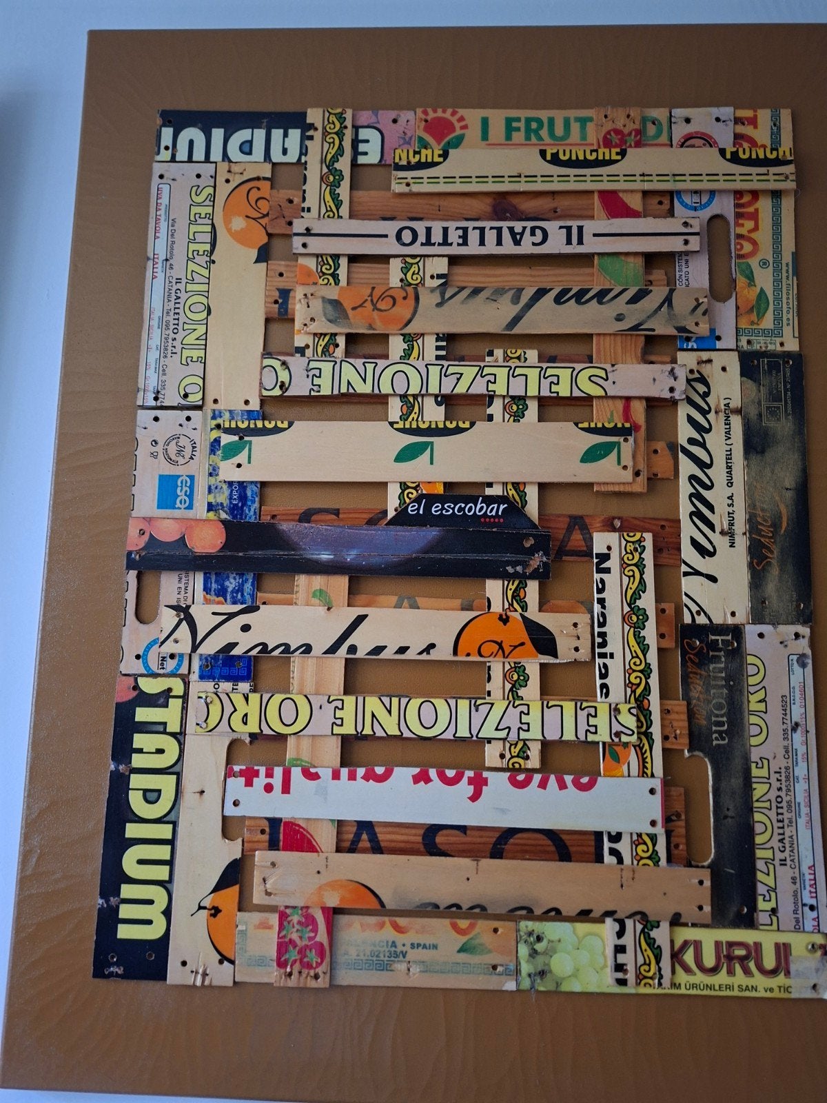 Uniek kunstwerk van fruitkistjes - 'El Escobar', Ophalen of Verzenden