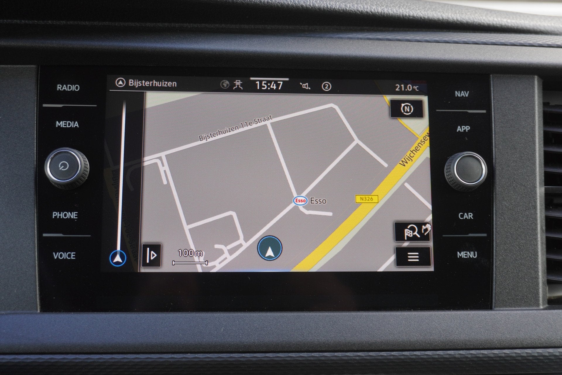 Volkswagen Transporter 199pk Automat L1H1 LED Navigatie Came, Auto's, Parkeerassistent, Gebruikt, Euro 6, 4 cilinders