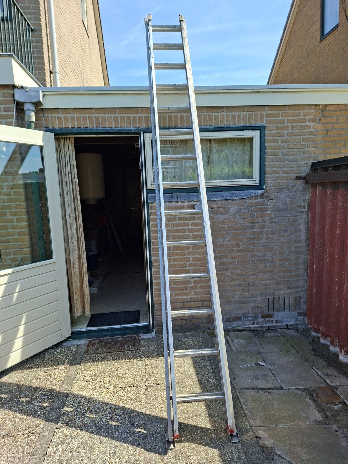 uitschuifbare aluminium ladder, Doe-het-zelf en Verbouw, Ladders en Trappen, Ophalen, Gebruikt, 4 meter of meer