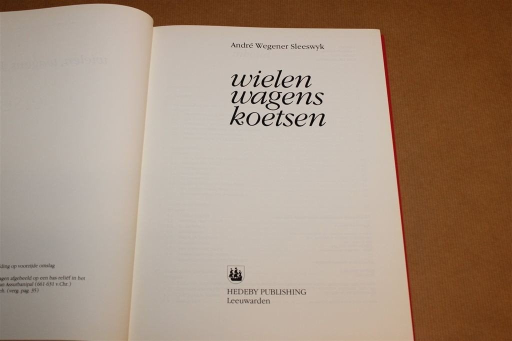 Wielen Wagens Koetsen — Techniek & Geschiedenis, Ophalen of Verzenden, Gelezen, Tractor en Landbouw