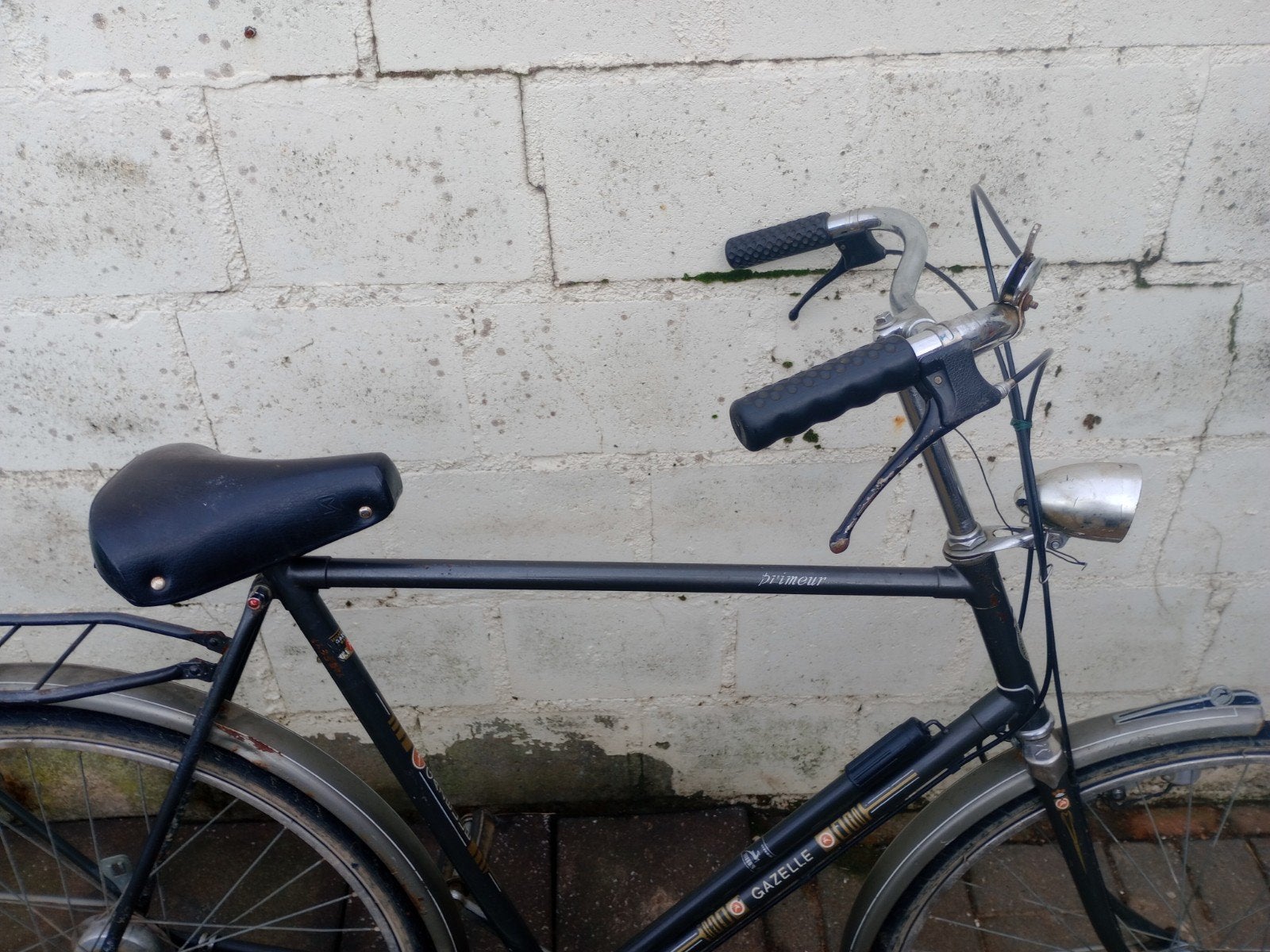 Gazelle Herenfiets met 3 versnellingen en pomp, Fietsen en Brommers, Ophalen, Gebruikt, Versnellingen, 57 tot 61 cm