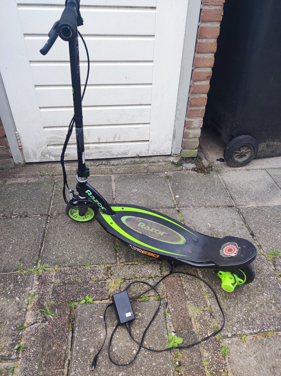 Razor Power Core E90 Elektrische Step, Fietsen en Brommers, Steps, Ophalen of Verzenden, Gebruikt, Elektrische step (E-scooter)