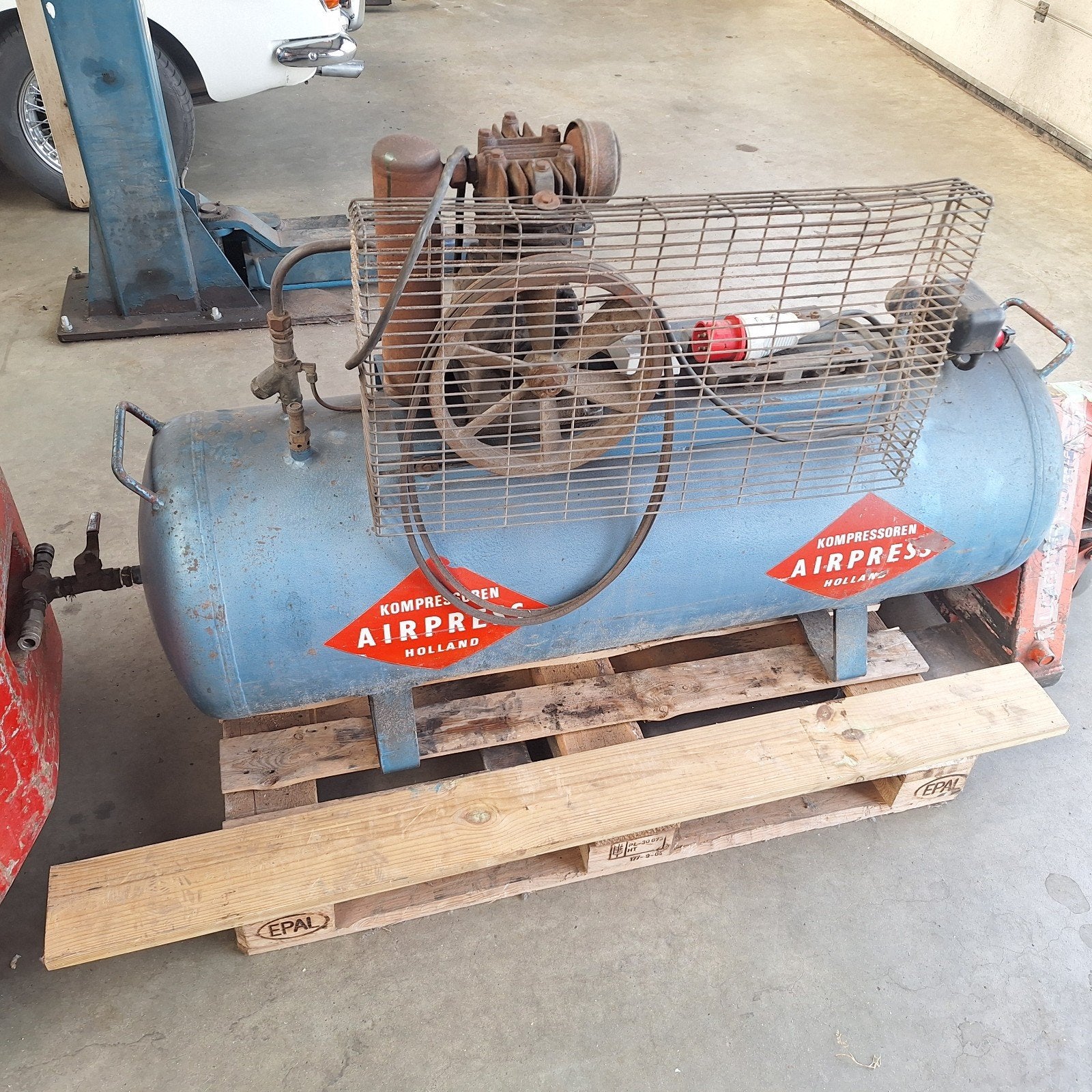 Airpress compressor zonder electromotor, 100 liter of meer, Ophalen