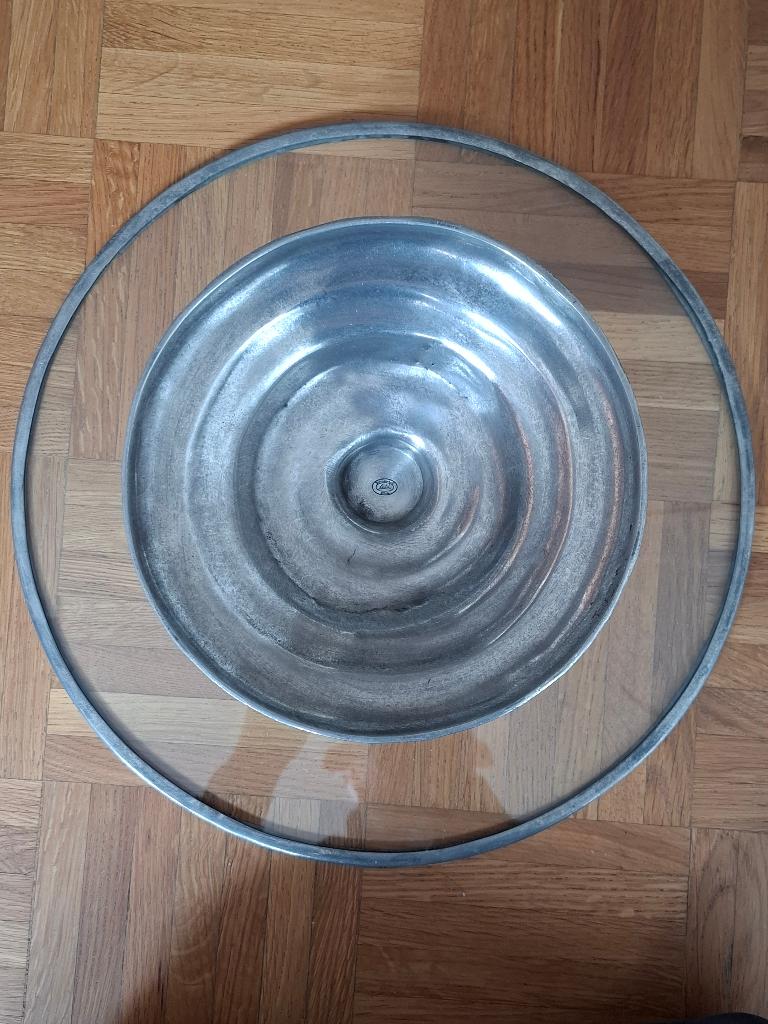 Glazen etagere of taartplateau, Ophalen