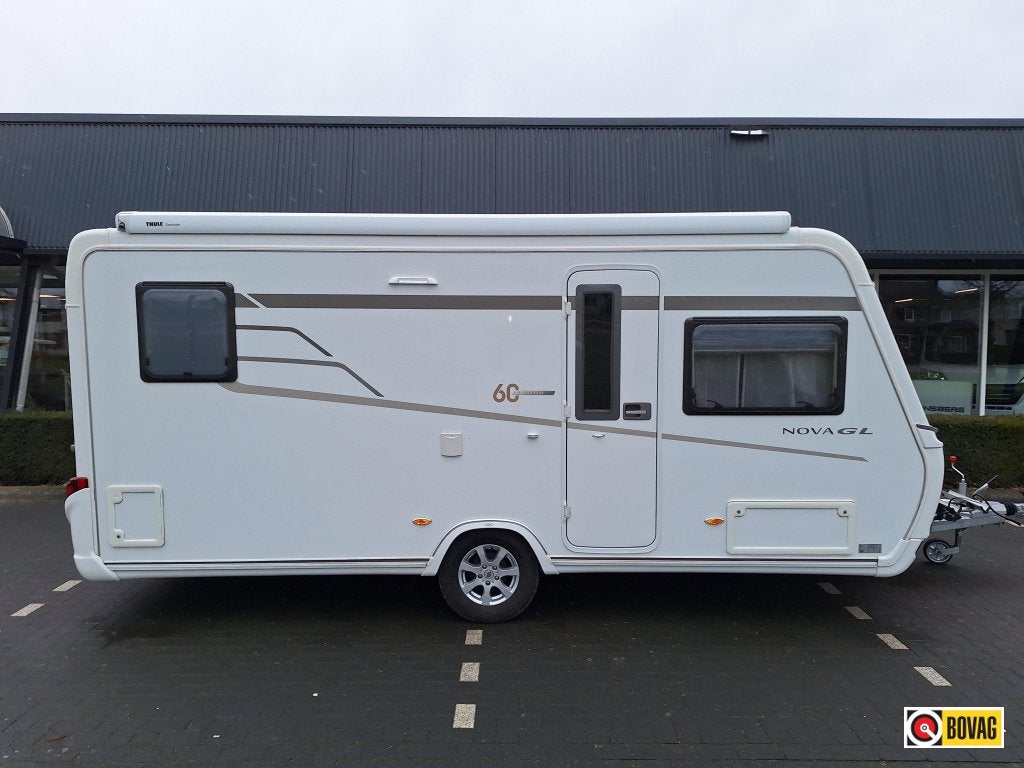 Eriba Nova GL - 60 edition 465 LUIFEL, FIETSDRAGER, ATC, Rondzit, Bedrijf, Schokbreker, 5 tot 6 meter