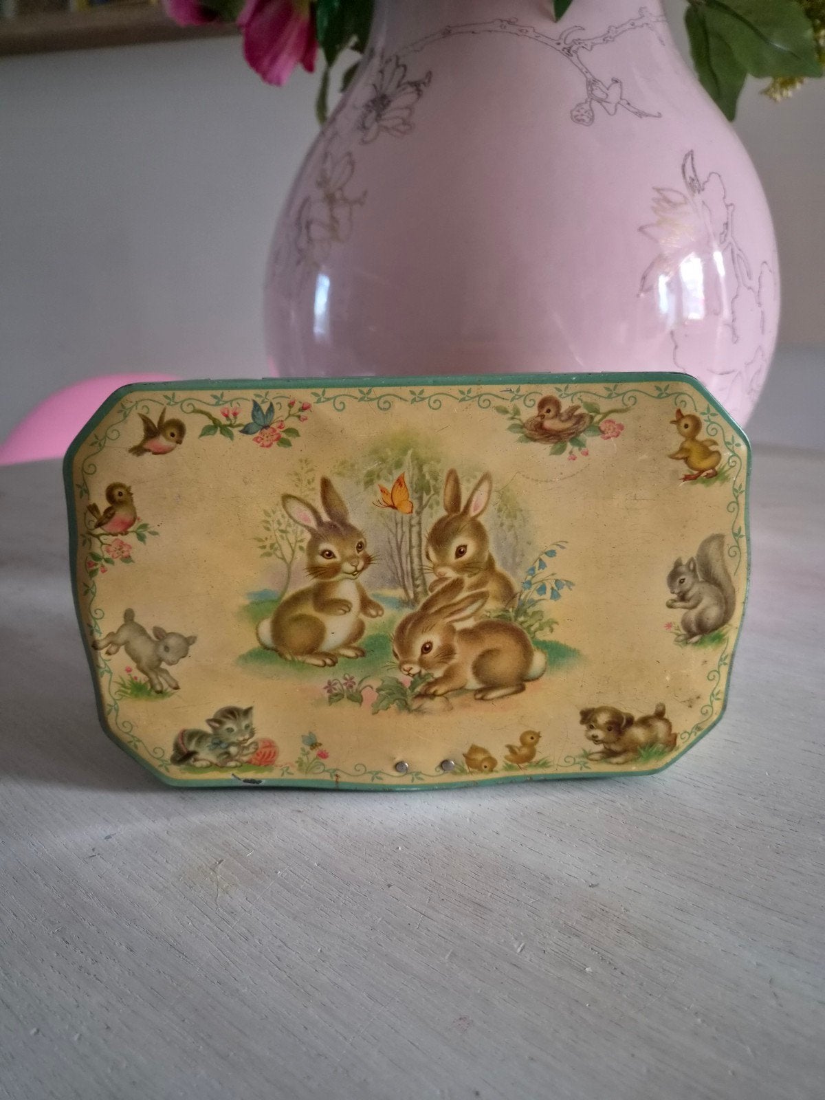 Vintage trommel konijntjes pasen, Verzamelen, Blikken, Ophalen of Verzenden, Zo goed als nieuw, Overige