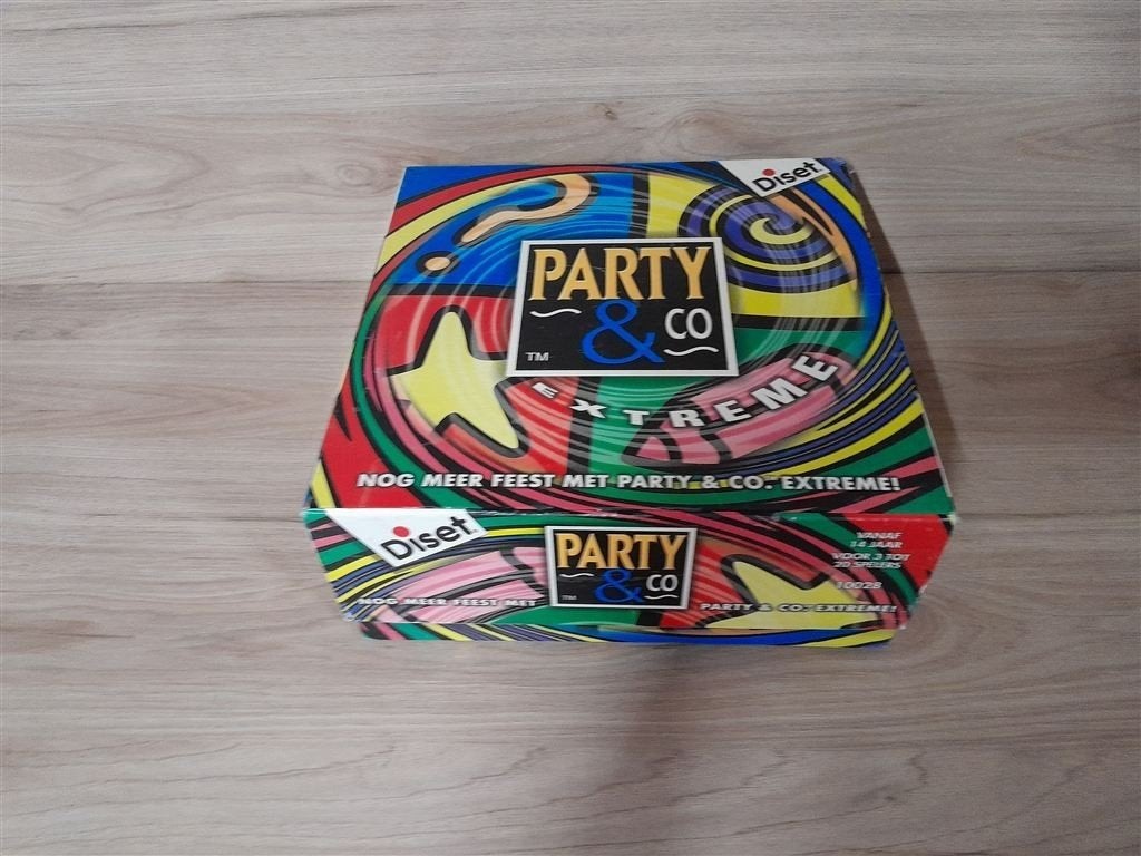 party en co extreme - s3085, Hobby en Vrije tijd, Gezelschapsspellen | Bordspellen, Verzenden, Zo goed als nieuw
