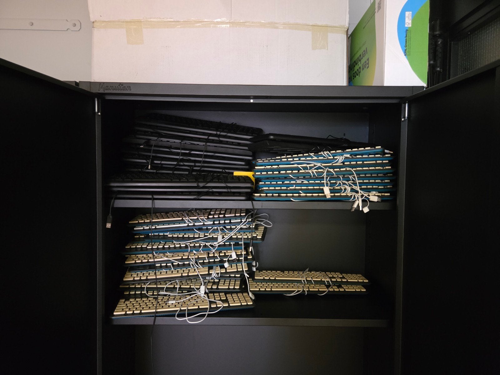 53x Toetsenbord - Diverse modellen, QWERTY, Bedraad, Computers en Software, Ophalen, Gebruikt, Logitech, Qwerty