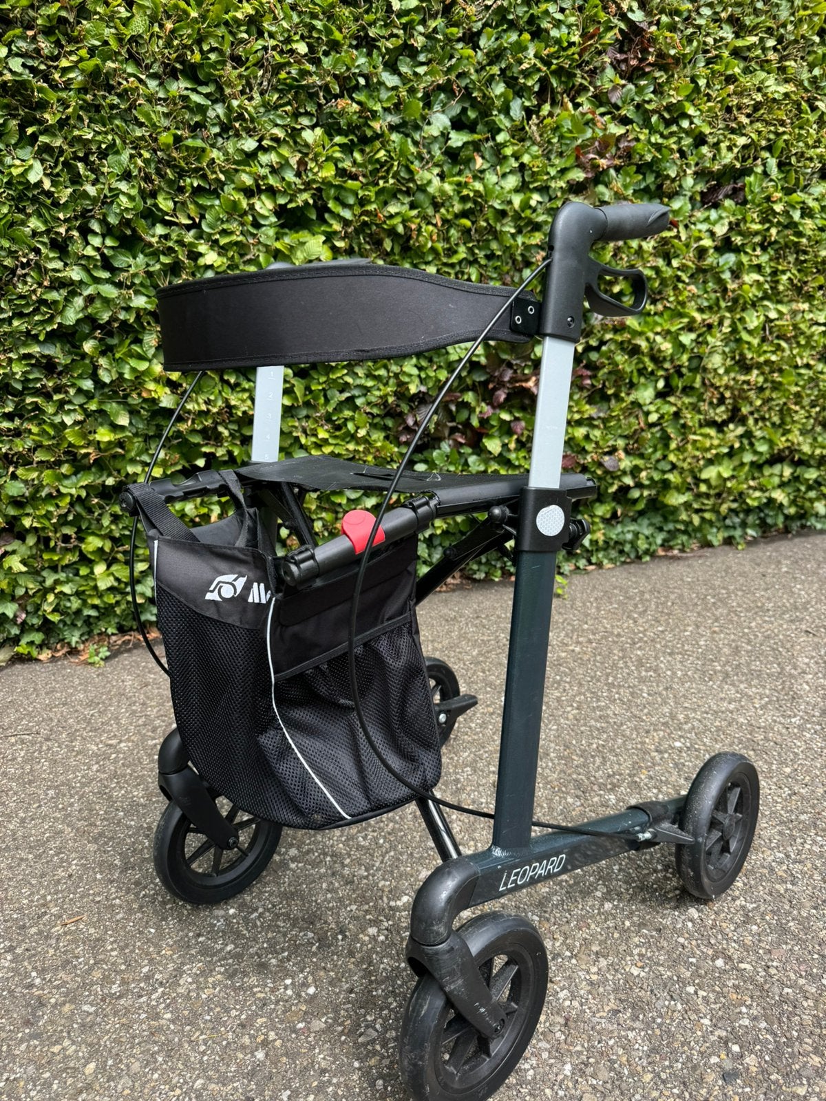 Rollator mobilex leopard softbanden lichtgewicht, Ophalen, Opvouwbaar, Gebruikt