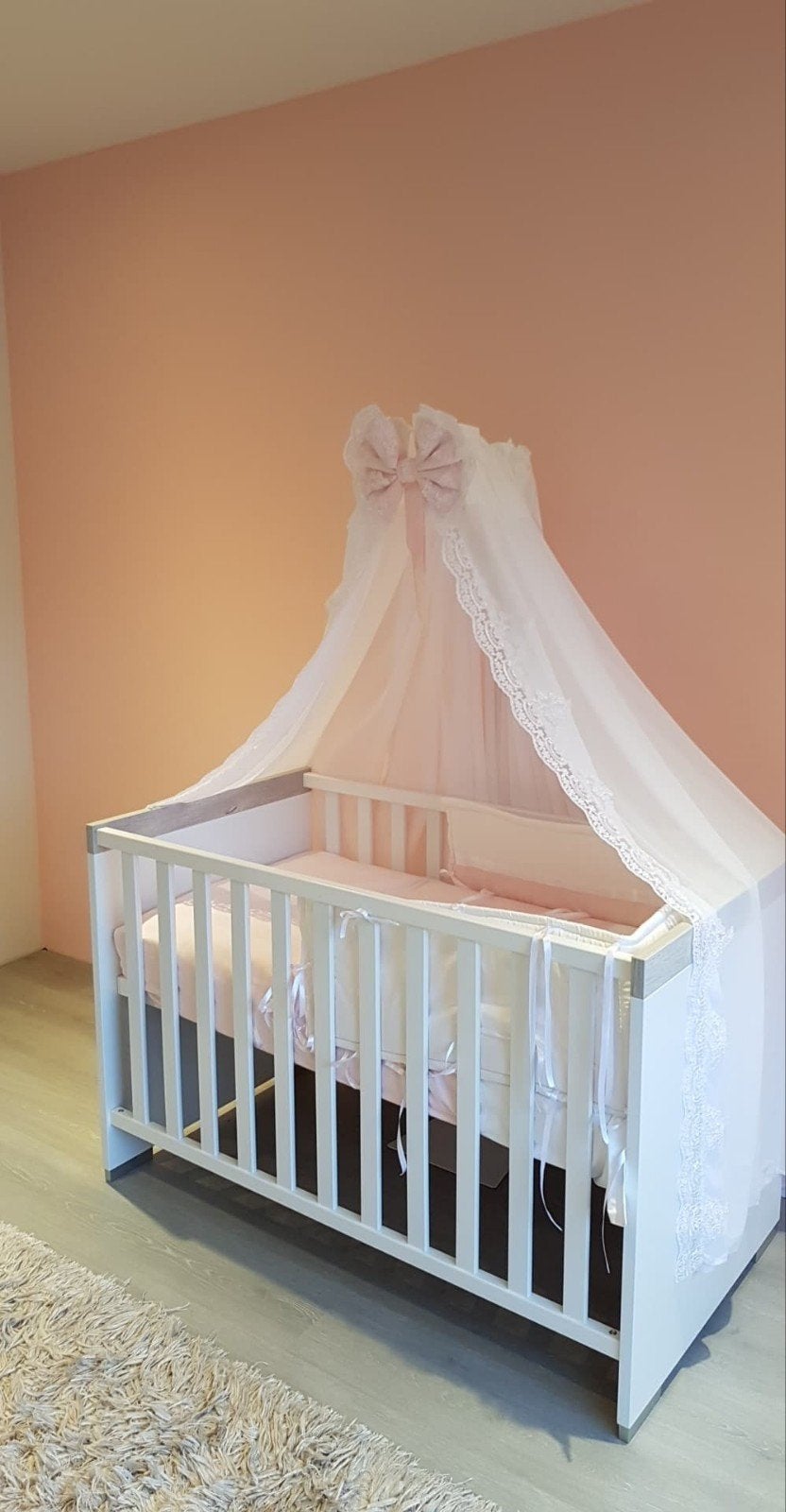 Romantisch hemeltje met roze strik voor babybedje, Ophalen of Verzenden, Zo goed als nieuw, Klamboe