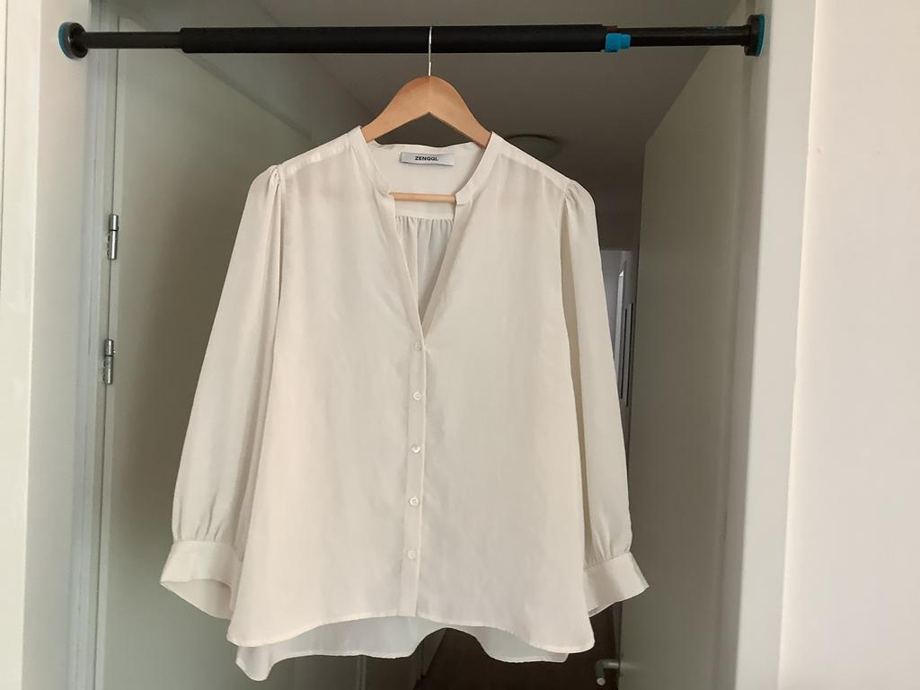 ZENGGI Crèmekleurige Blouse XXL - Luchtig & Elegant, Kleding | Dames, Blouses en Tunieken, Ophalen of Verzenden, Zo goed als nieuw