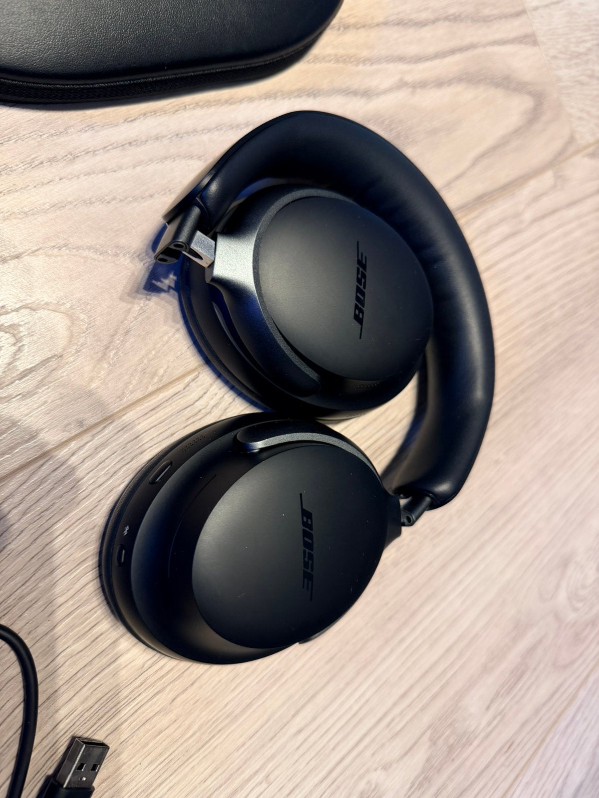 Bose QuietComfort Ultra Headphones Zwart – Zo goed als nieuw, Op oor (supra aural), Zo goed als nieuw, Draadloos, Ophalen