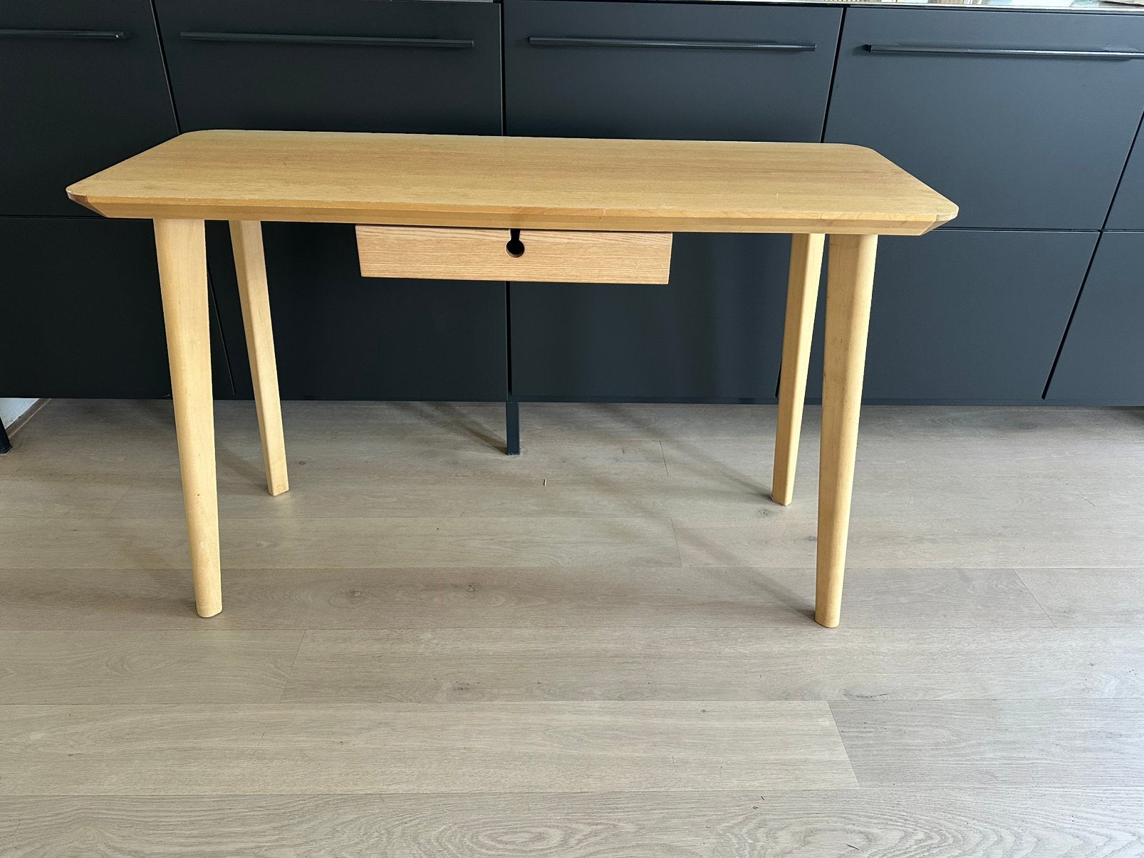 Ikea bureau Lisabo Essen fineer, Ophalen, Gebruikt, 45 cm, 118 cm