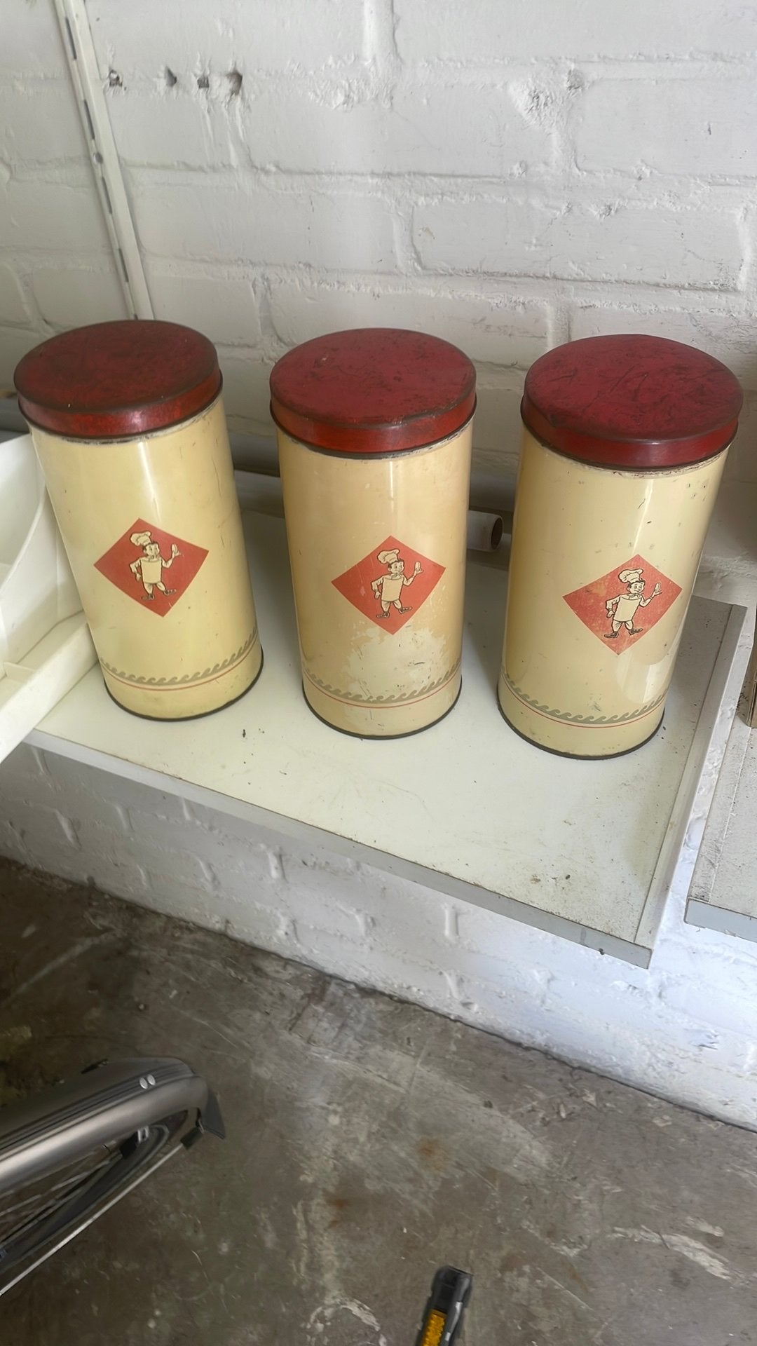 Te koop 3 blikken beschuit bolletje, Ophalen, Zo goed als nieuw, Overige